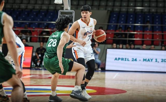 的举动却不 的举动却不